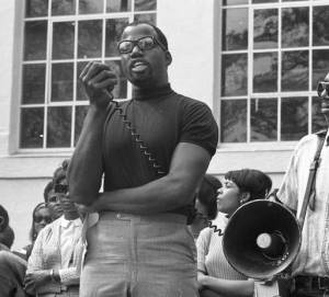 harry_edwards_protest_02